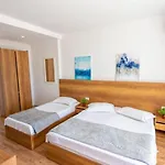 Besani Szálloda 4*