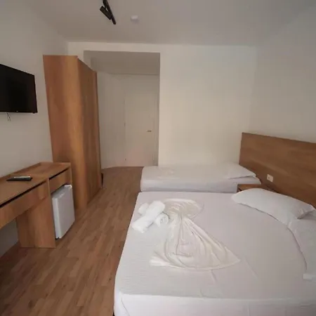 Hotell Besani Durrës